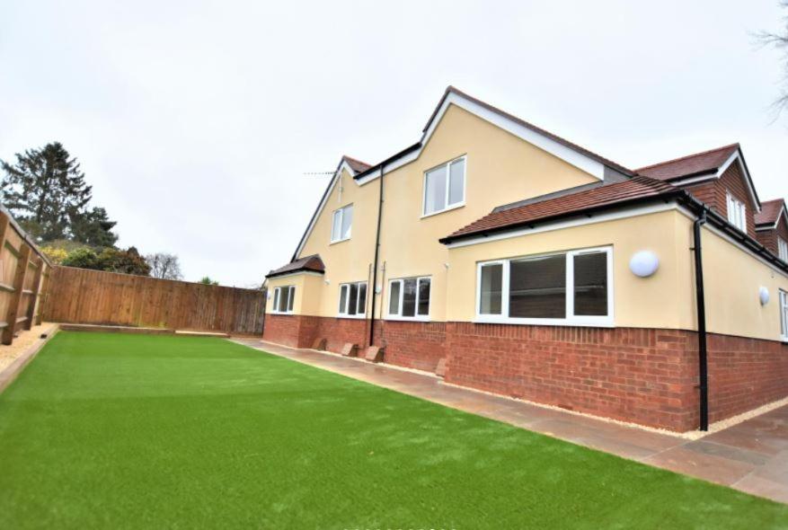 Didcot - Private Flat With Garden & Parking 07 Apartment Exterior photo